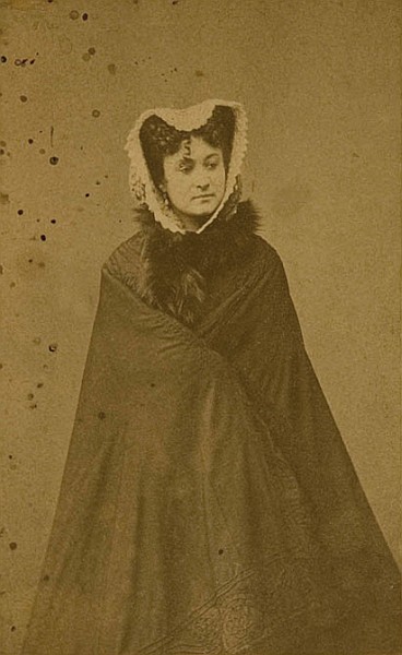 'Finette', photograph, 1860s, Glasgow University Library, Special Collections
