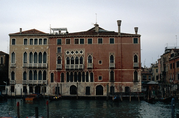 The Palazzo Giustinian Pesaro (left) and the Ca' Sagredo (right) from Riva de l'Ogio, 2003