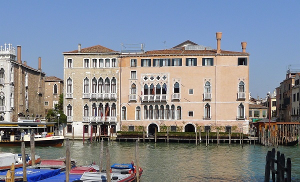 The Palazzo Giustinian Pesaro (left) and the Ca' Sagredo (right) from the Ponte de Pescaria, 2012